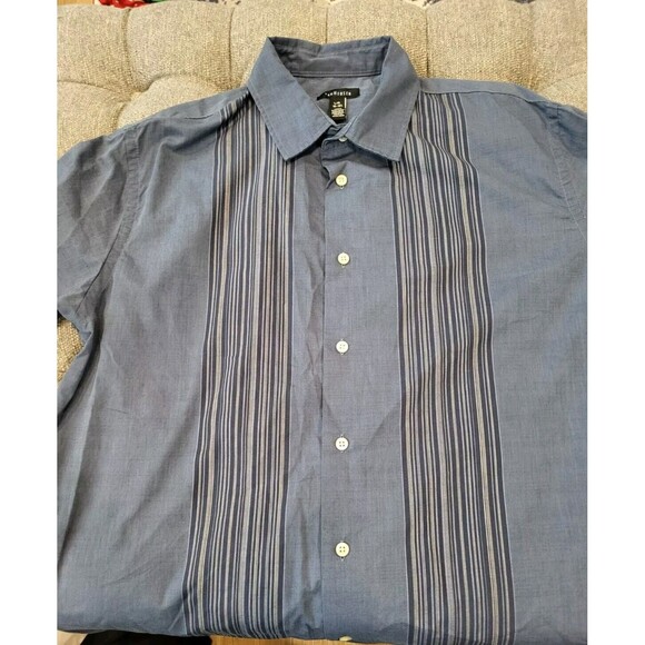 Van Heusen Cotton Blend Size L Square Hem Blue Button Front Shirt - Picture 6 of 7